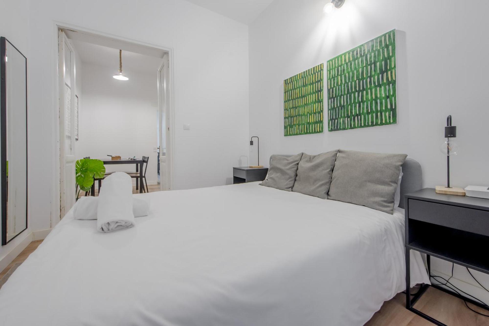 C-Cabeza Cool Apt Para 7 Al Lado De Tirso De Molina E1 Madrid Esterno foto