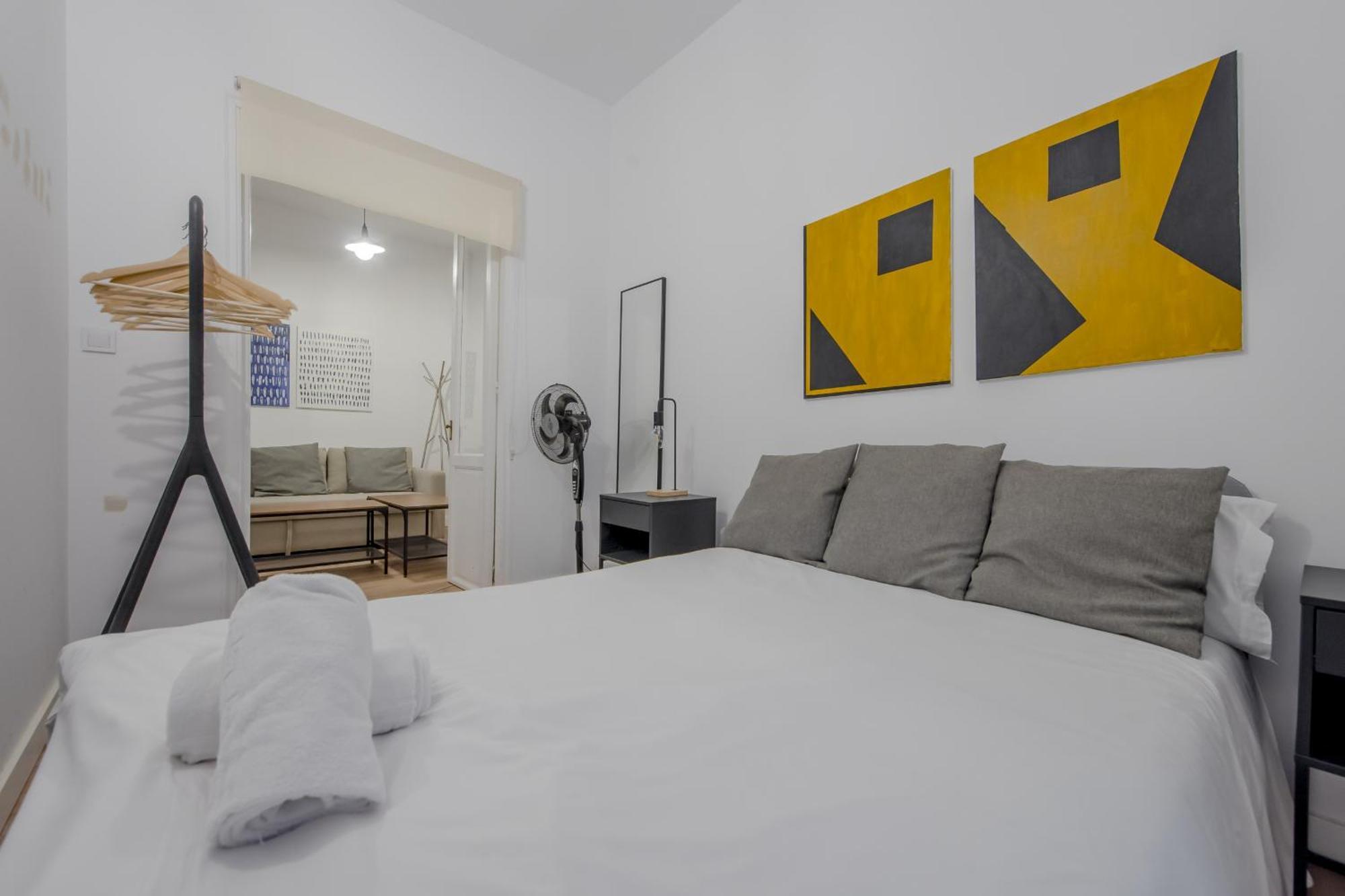 C-Cabeza Cool Apt Para 7 Al Lado De Tirso De Molina E1 Madrid Esterno foto