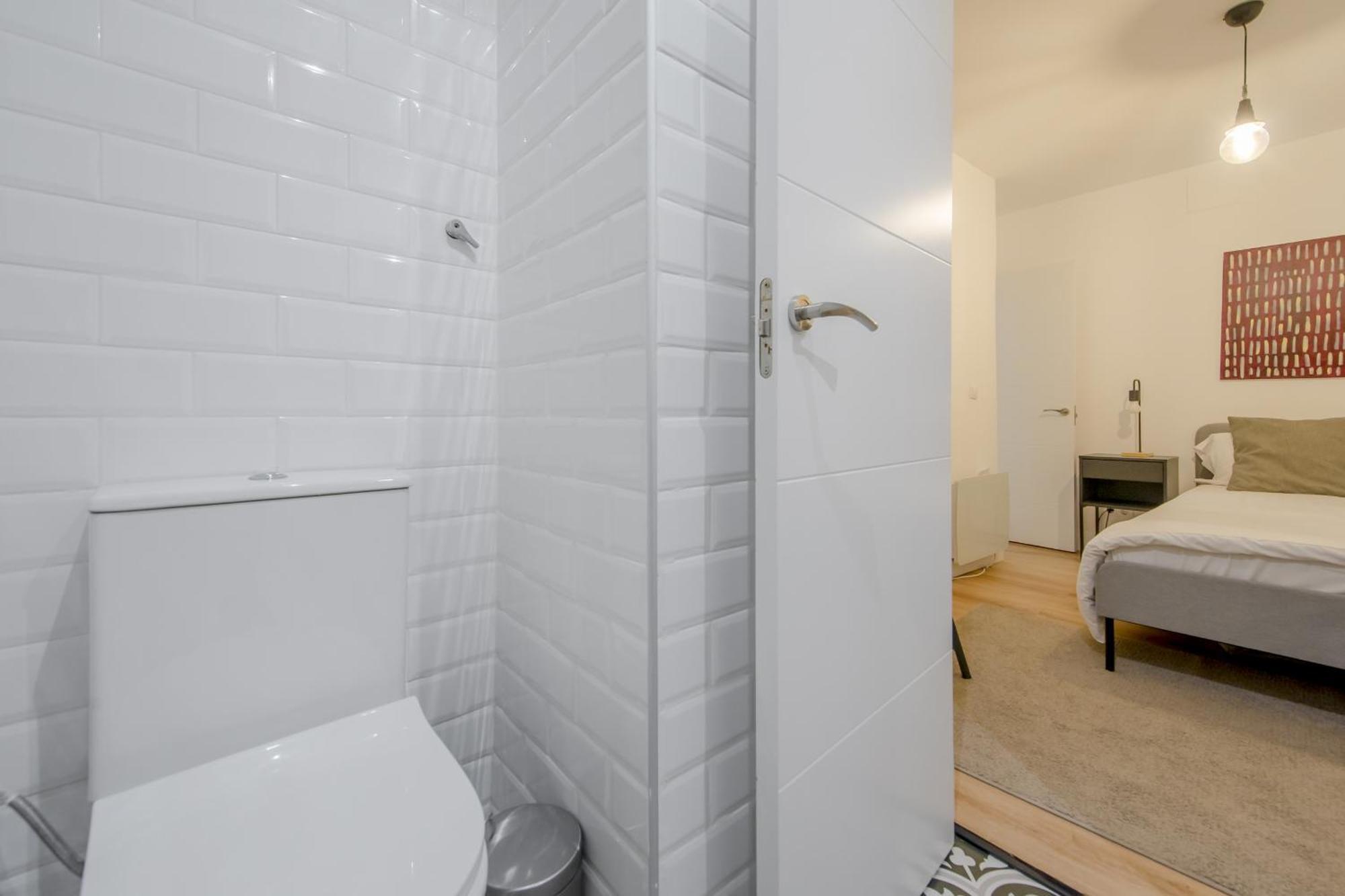C-Cabeza Cool Apt Para 7 Al Lado De Tirso De Molina E1 Madrid Esterno foto