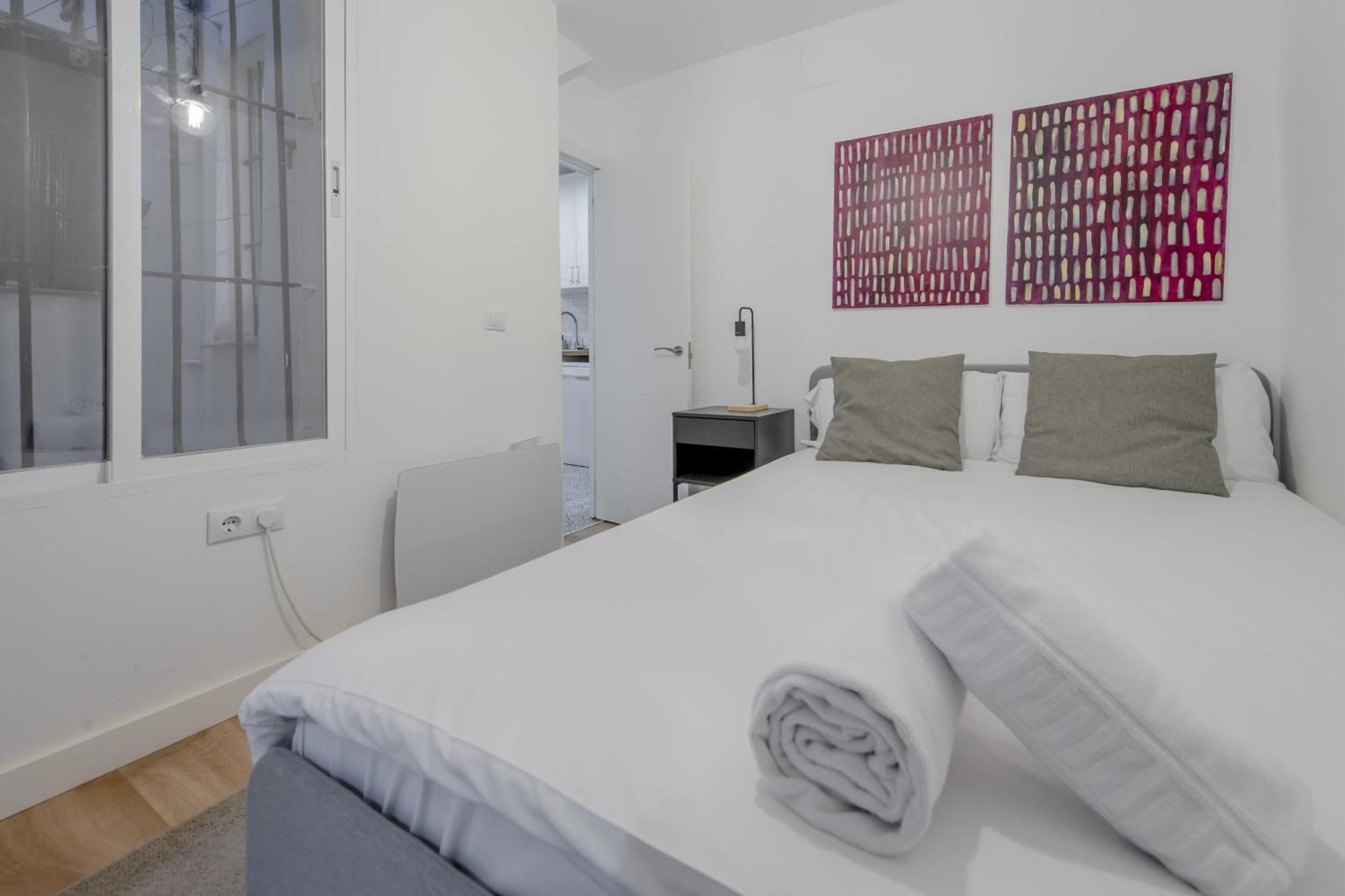 C-Cabeza Cool Apt Para 7 Al Lado De Tirso De Molina E1 Madrid Esterno foto