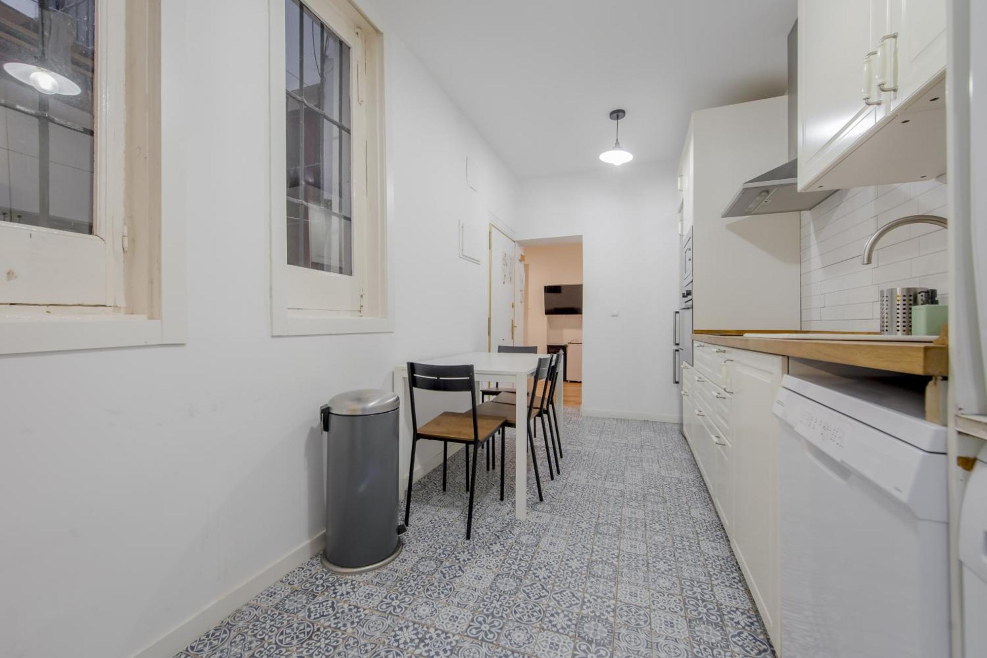 C-Cabeza Cool Apt Para 7 Al Lado De Tirso De Molina E1 Madrid Esterno foto