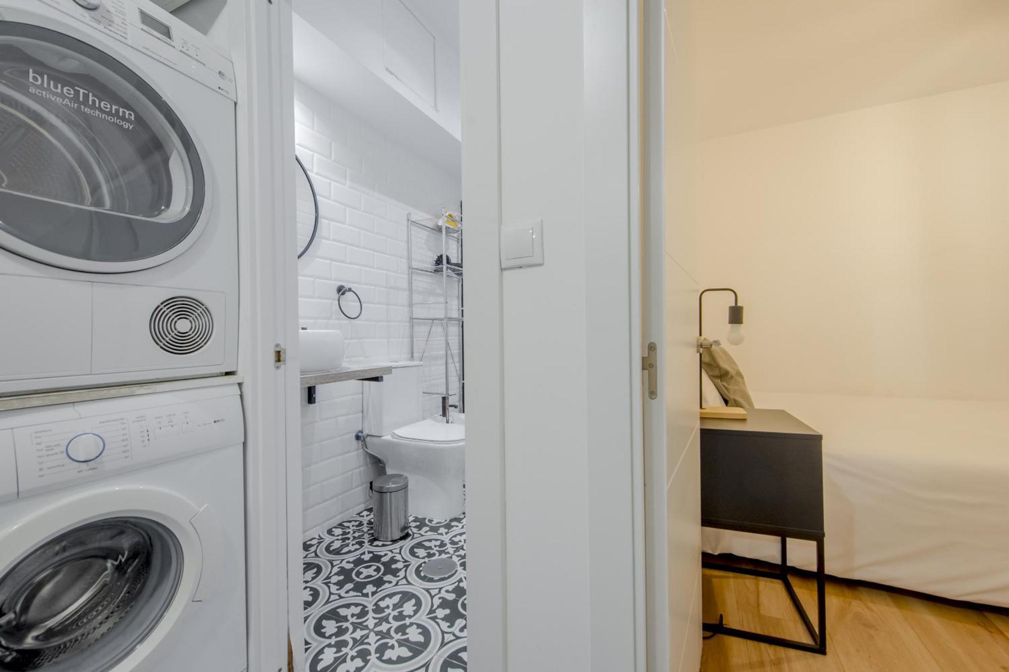 C-Cabeza Cool Apt Para 7 Al Lado De Tirso De Molina E1 Madrid Esterno foto
